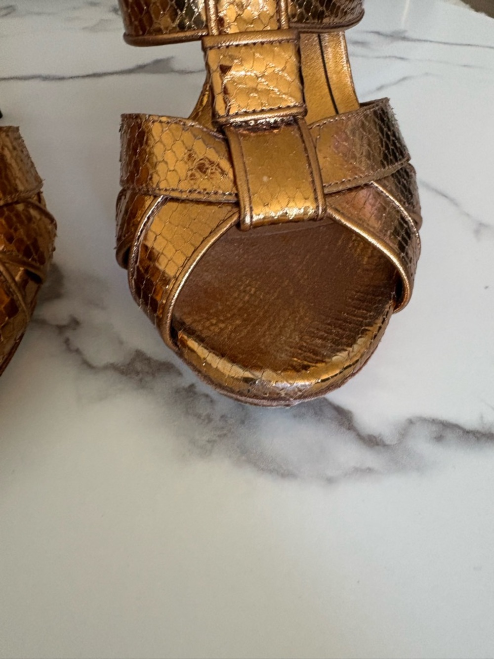 Gucci Gold Woven Snake-Embossed High Heels WITH BOX - Picture 7 of 12
